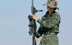 猎鹰小姐姐,揭秘神秘猎鹰家族的传奇故事